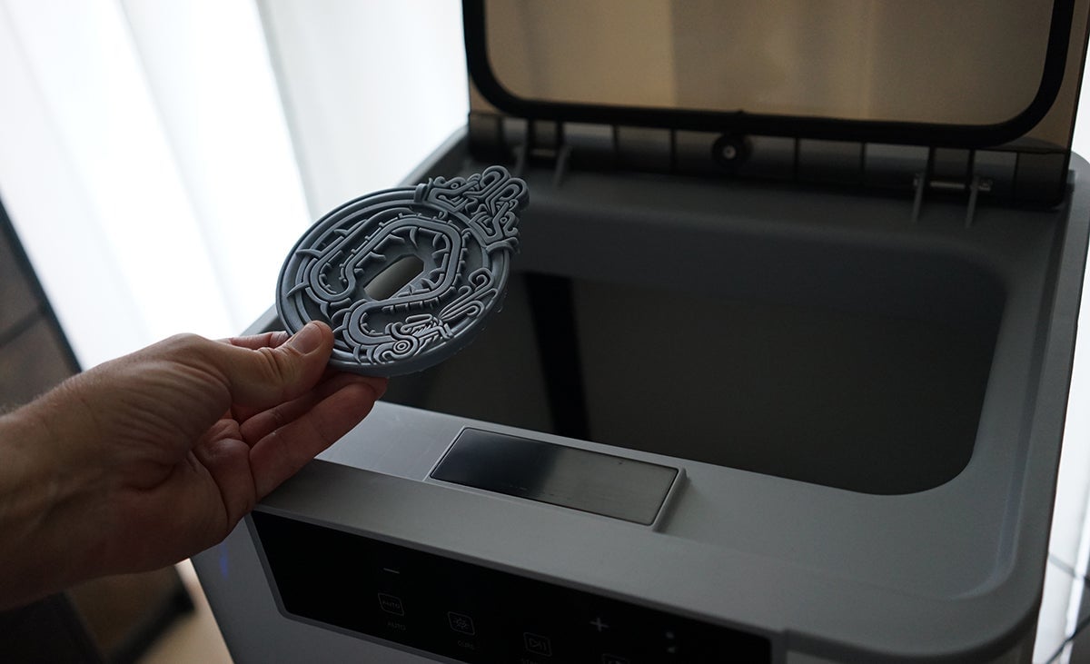 Las piezas de resina salen impecablesPhoto: Carlos Zahumenszky / Gizmodo