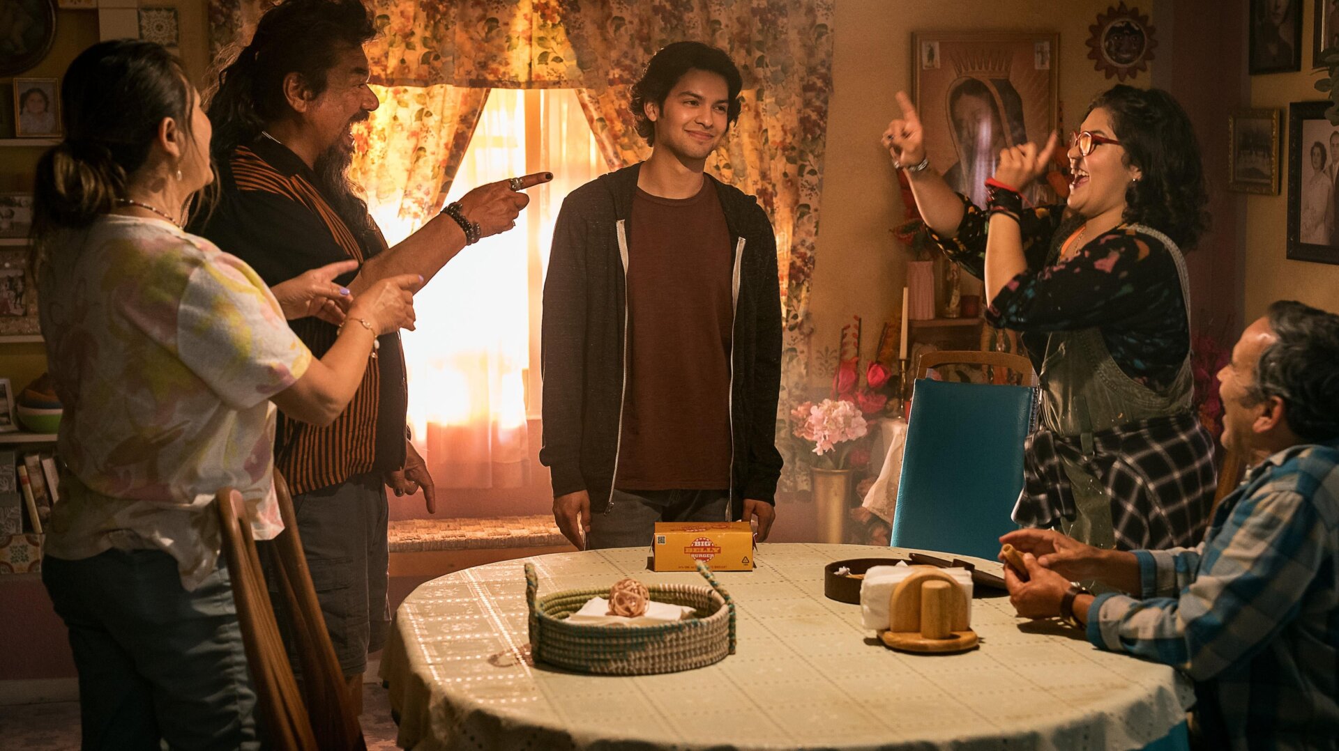 Blue Beetle vio uno de los mayores obstáculos gracias al Día Nacional del Cine.Imagen: Warner Bros.