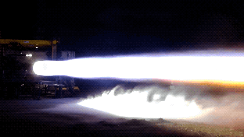 Gif: SpaceX/Gizmodo