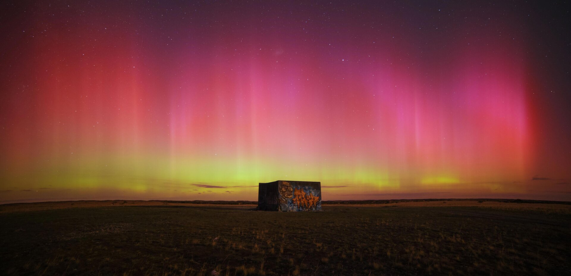 Aurora sobre Birdlings Flat, Nueva Zelanda.