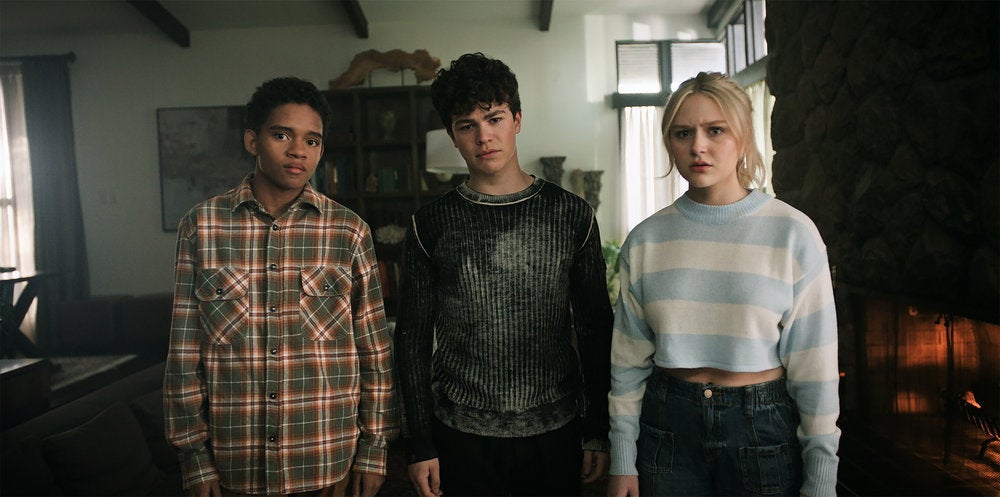 Devon (Björgvin Arnarson), Jake (Zackary Arthur) y Lexy (Alyvia Alyn Lind) se enfrentan a Chucky otra vez.