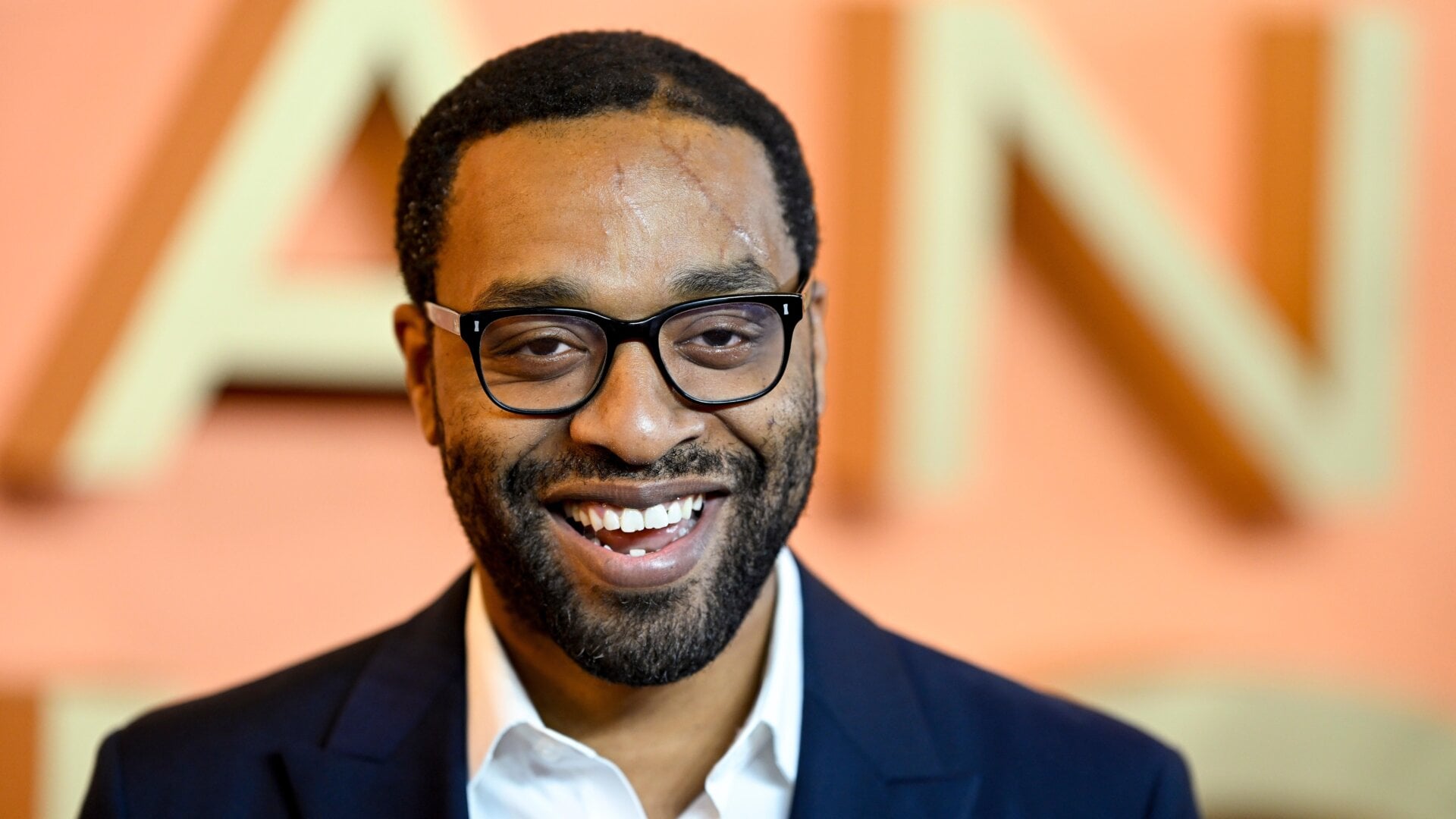 Chiwetel Ejiofor asiste a una proyección deLa mujer rey el 03 de octubre de 2022 en Londres, Inglaterra.