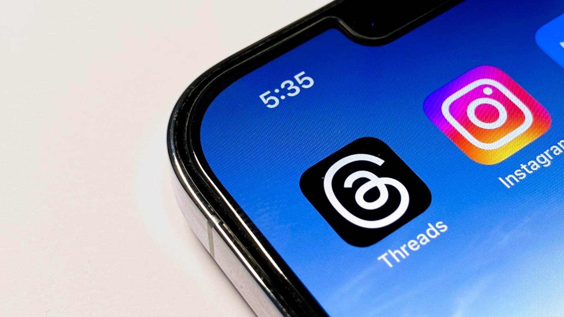 Meta incorporó carruseles de  hilos en Instagram en agosto.