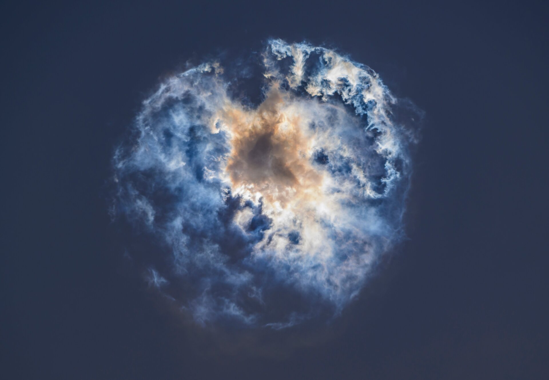 Una vista del propulsor después de explotó. 