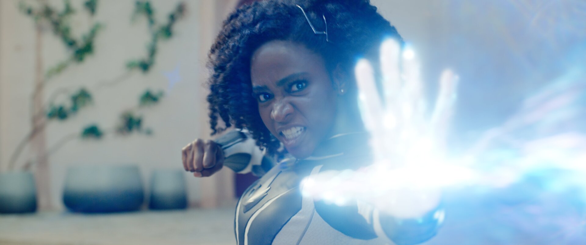 Teyonah Parris como la Capitana Monica Rambeau en Marvel Studios Las maravillas.