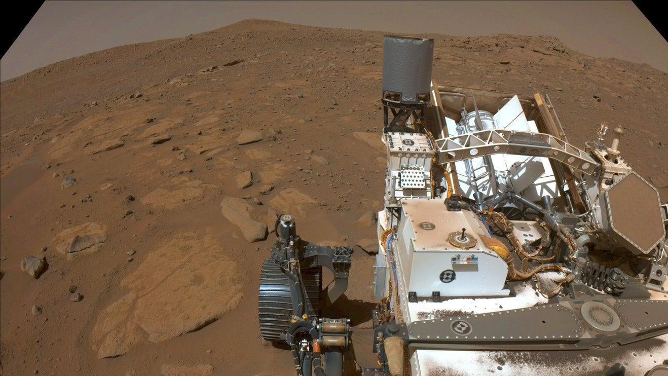El rover Perseverance de la NASA estará estacionado en esta ubicación en Marte durante el apagón de comunicaciones.