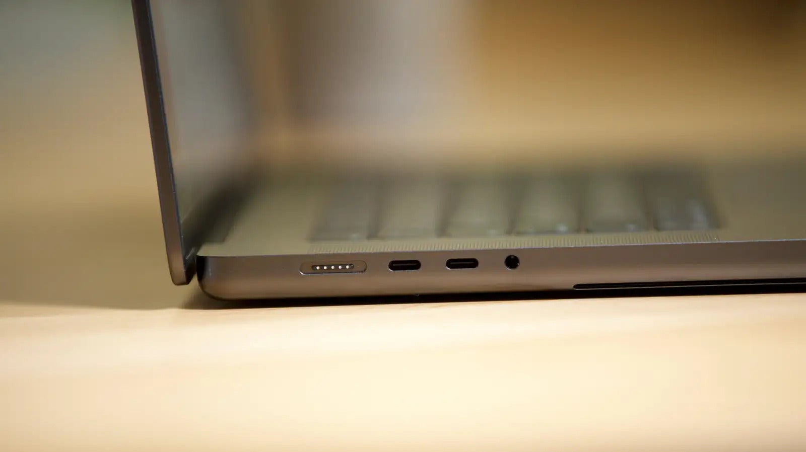 Image: Angel Fajardo / Gizmodo