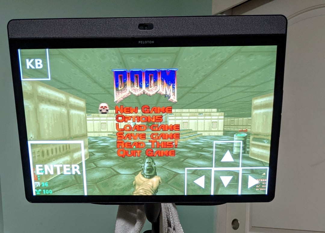 Photo: ItRunsDoom / Illuminado