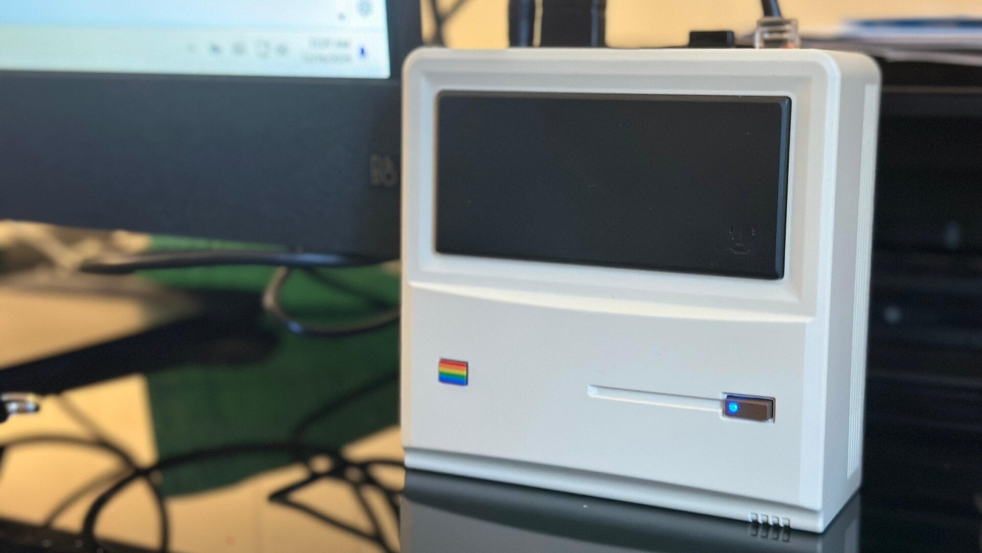 Llevar la Mini PC AM01 de Ayaneo de viaje durante las vacaciones de Navidad resultó más que suficiente para mis tareas diarias de escritura e informática.