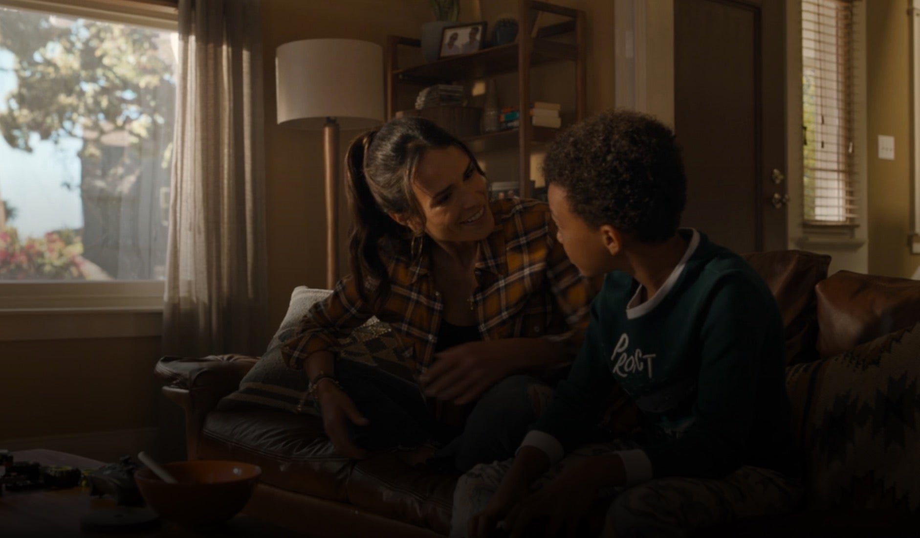 Mia con el ahora mayor Brian.