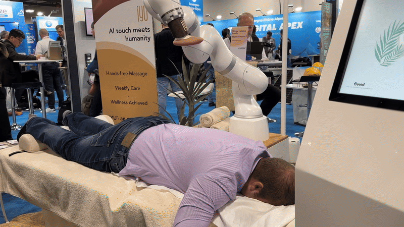 Gif: Kyle Barr / Gizmodo