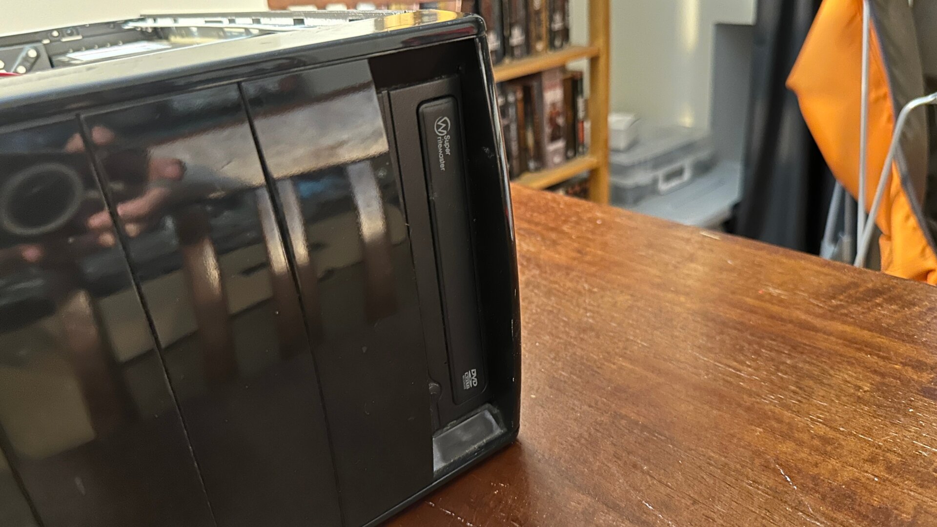 Photo: Kyle Barr / Gizmodo