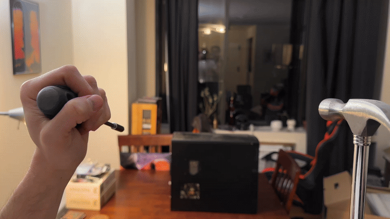 Gif: Kyle Barr / Gizmodo