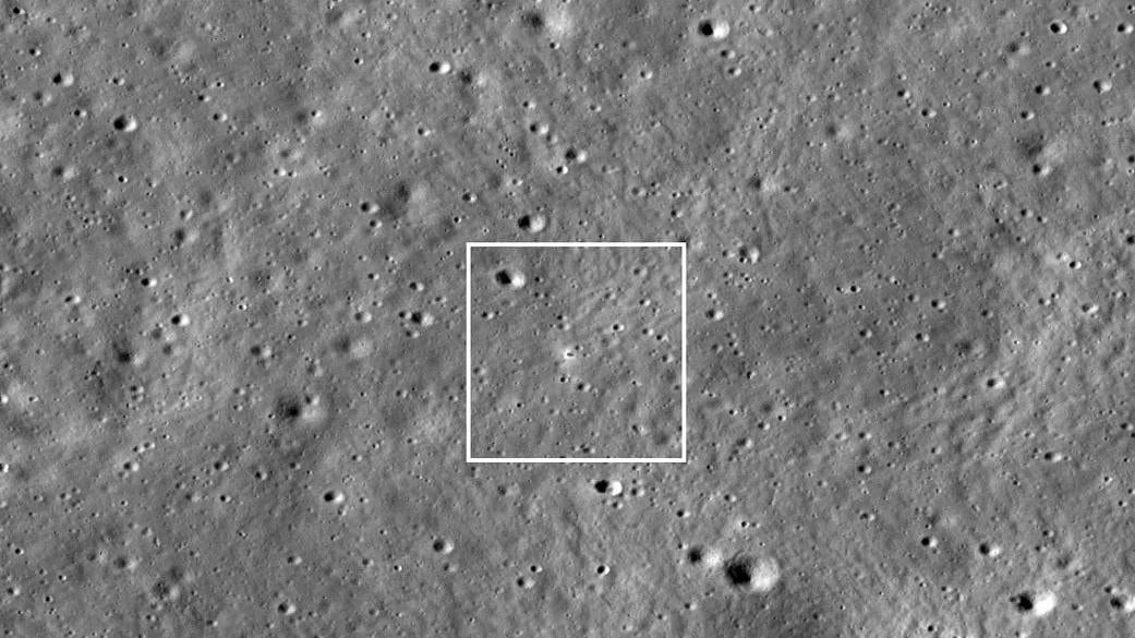 La cámara a bordo del LRO de la NASA tomó esta fotografía del Vikram Lander de ISRO.