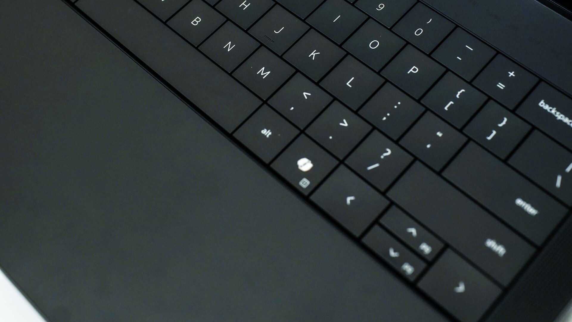 Botón de copilot dedicado junto a la tecla Alt en el XPS. 