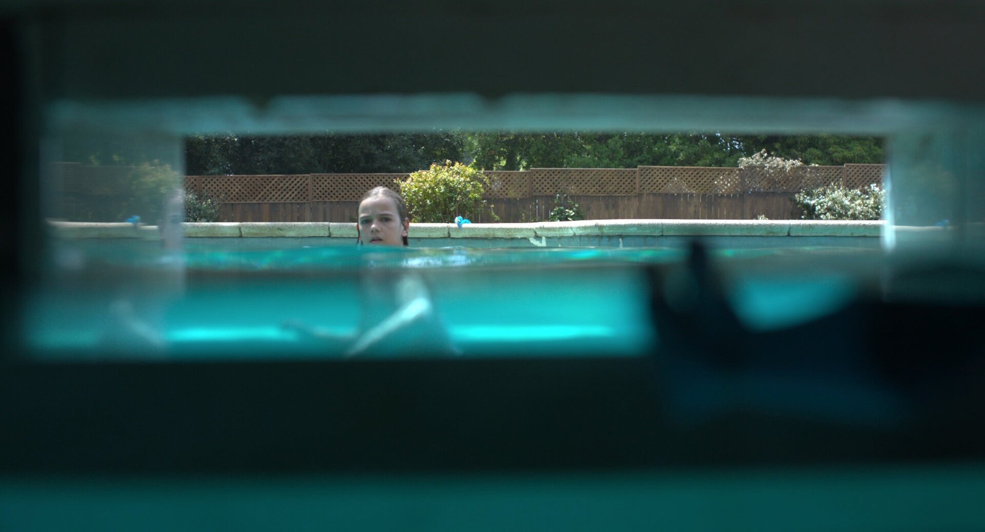 Se exploran todos los ángulos de esta piscina.