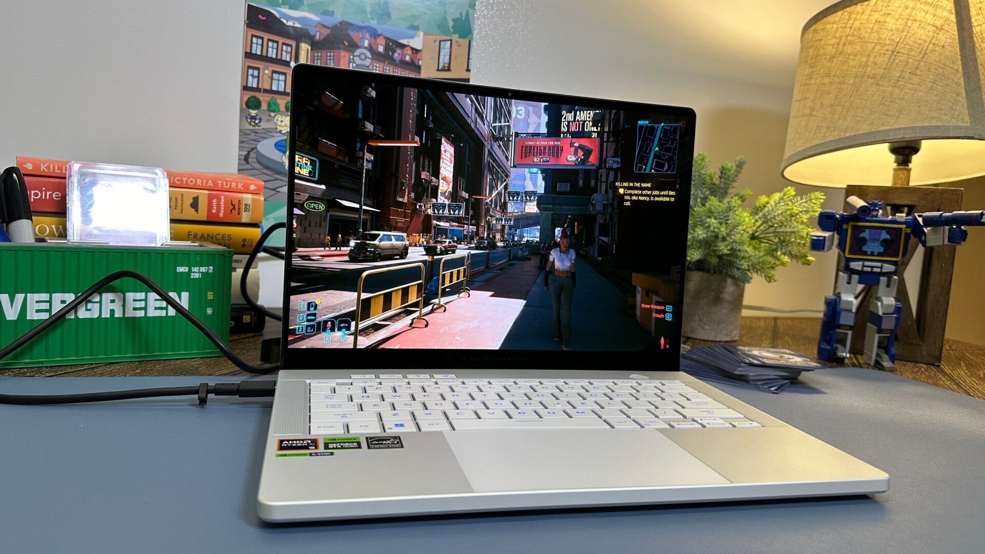 Photo: Kyle Barr / Gizmodo