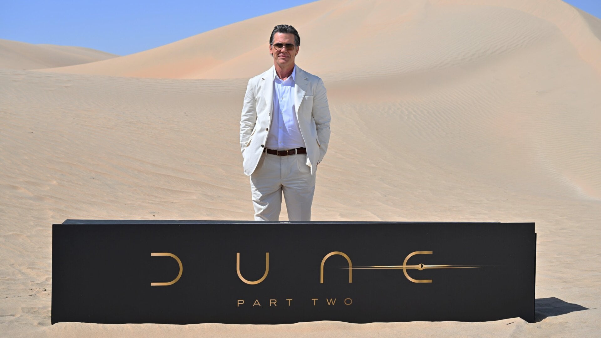 Josh Brolin asiste a una sesión fotográfica de Dune: Segunda parte en Abu Dhabi, Emiratos Árabes Unidos.