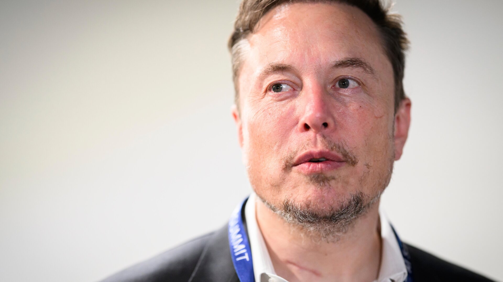 Elon Musk quiere trasladar todas sus empresas comerciales fuera de Delaware.