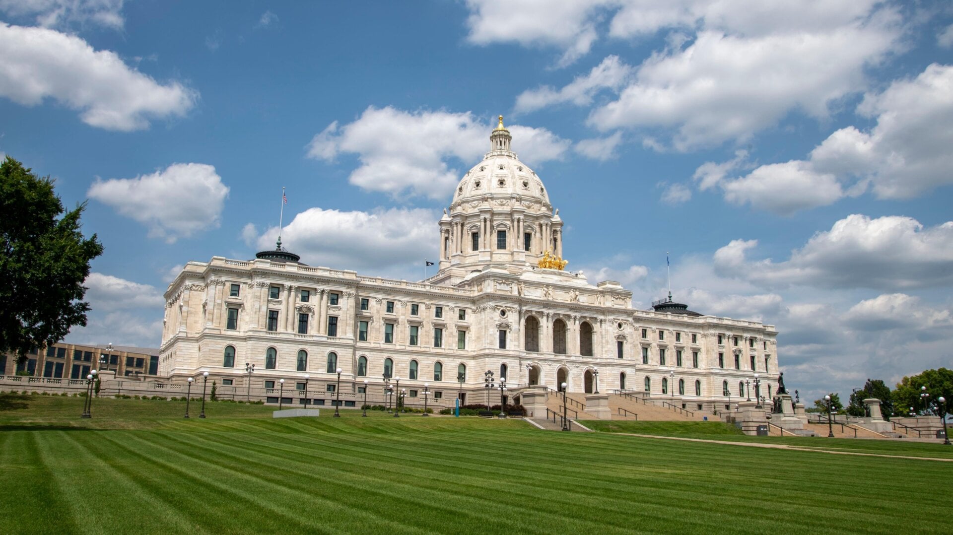 Foto de archivo del edificio del capitolio del estado de Minnesota en St. Paul, Minnesota.