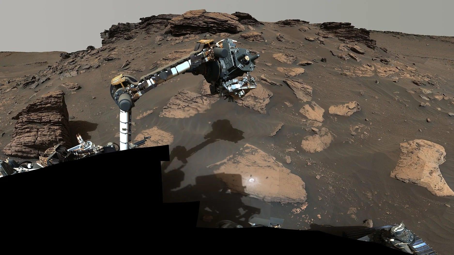 El rover Perseverance corre el riesgo de perder su capacidad de atacar rocas marcianas con láseres después de que uno de sus instrumentos comenzara a funcionar mal el mes pasado. - Rabia Pasante 