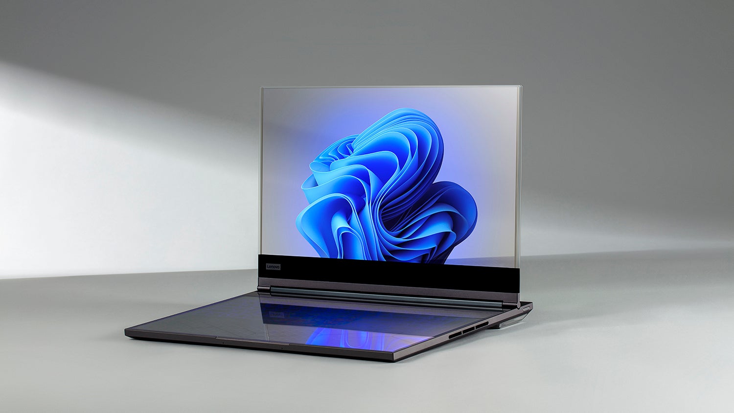 Una imagen promocional del ThinkBook transparente de Lenovo.