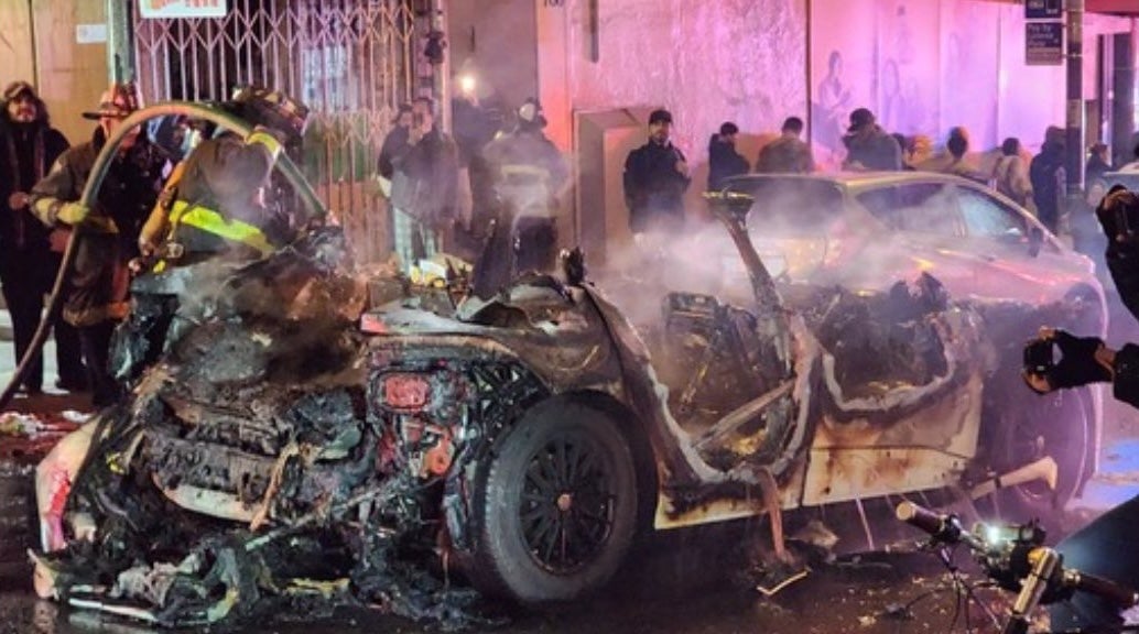 Se desconoce el motivo detrás del incidente. El Departamento de Policía de San Francisco está investigando.
