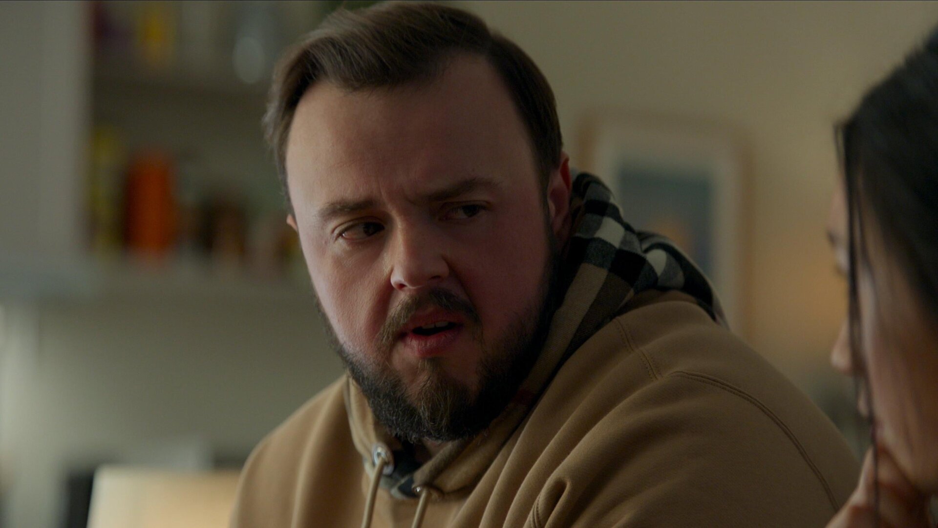 John Bradley como Jack Rooney en 3 Problema del cuerpo en Netflix.