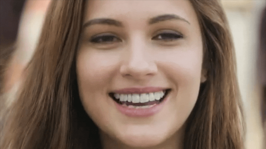 Gif: Microsoft / Gizmodo