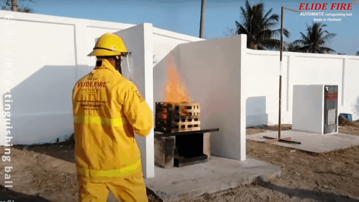 Gif: YouTube / Elide Fire Extinguishing Ball