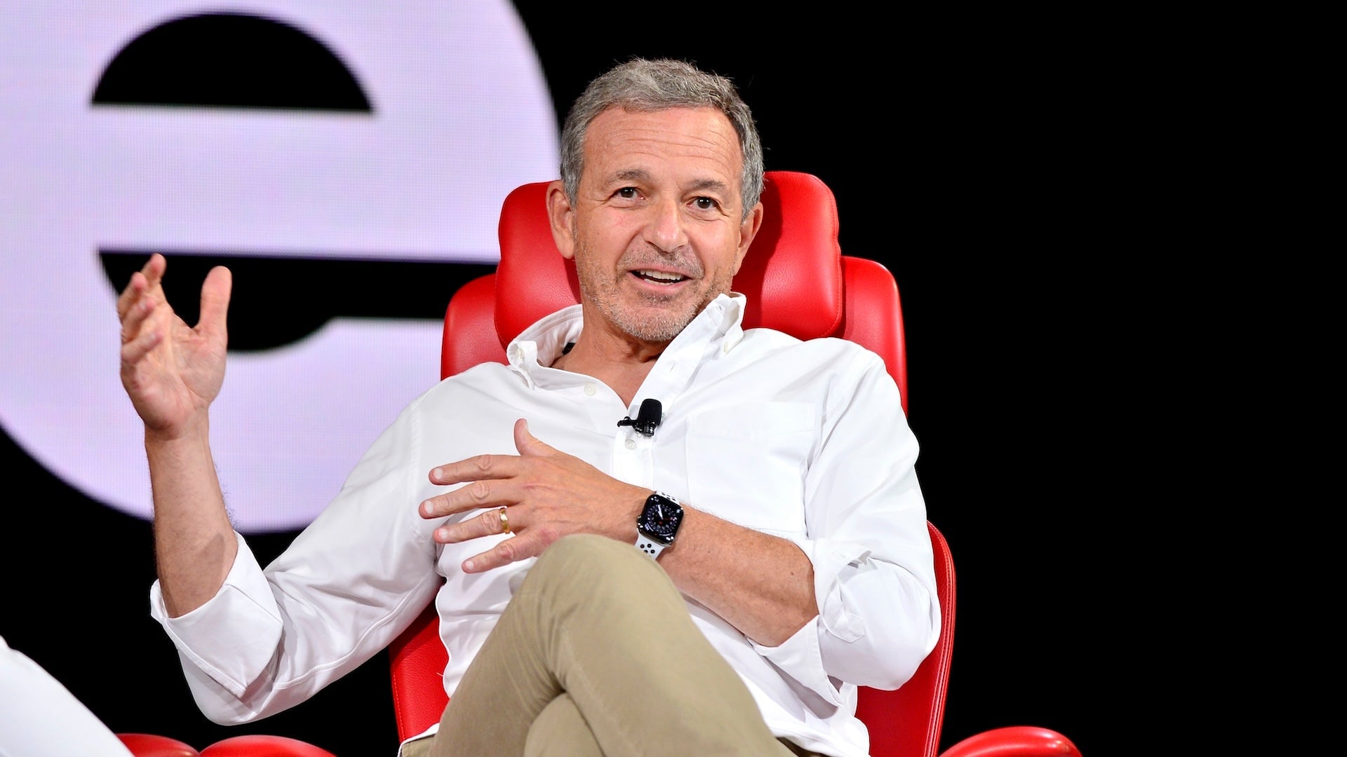 El director ejecutivo de Disney, Bob Iger, está listo para tomar mano dura en el intercambio de contraseñas.