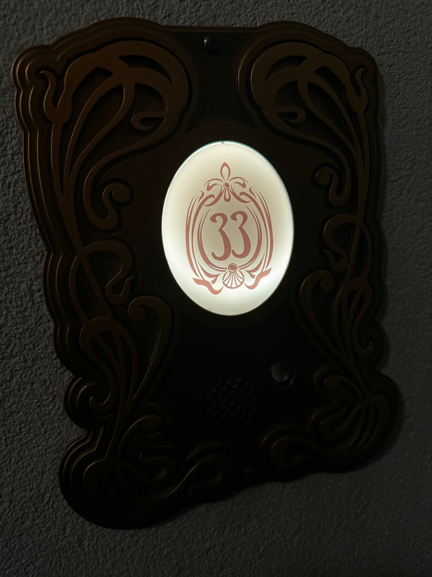 ¿Te atreves a entrar en el Club 33?