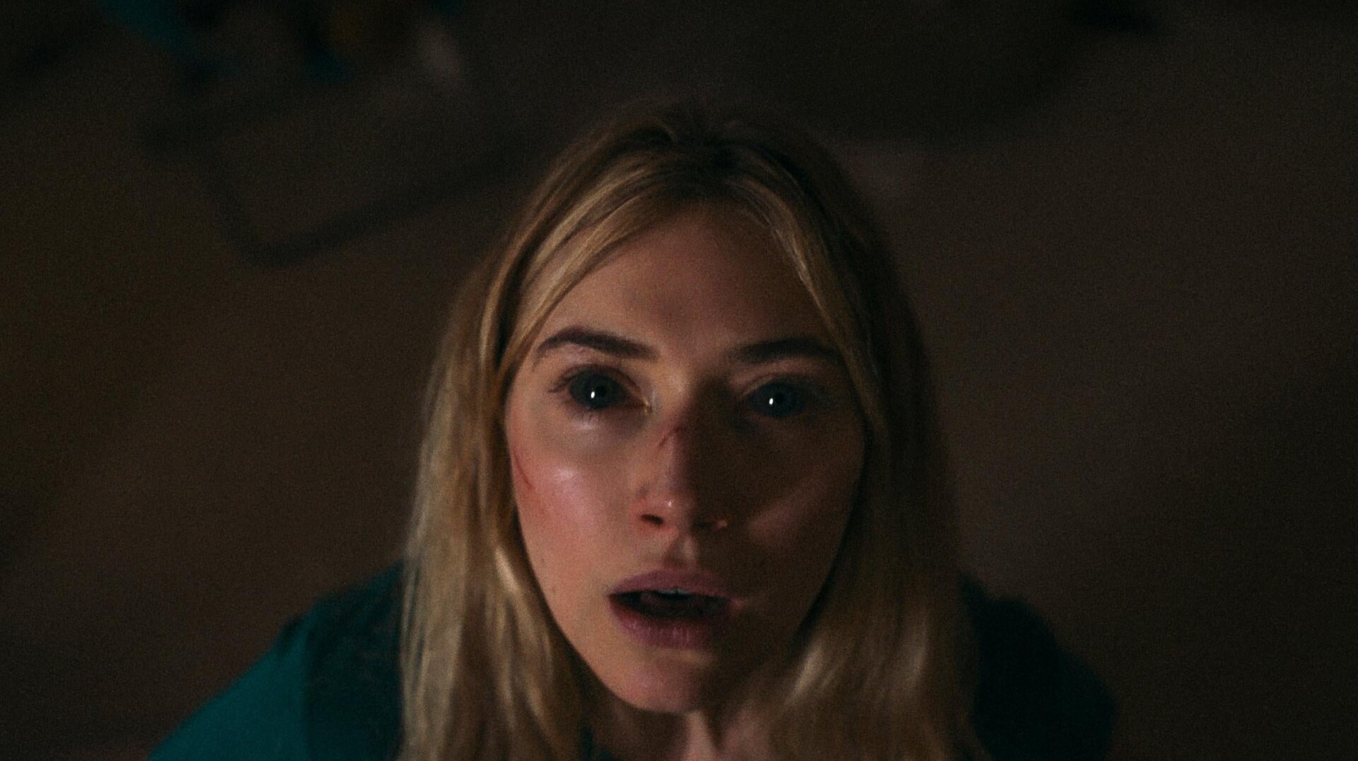 Otoño (Imogen Poots) ve por millas y millas