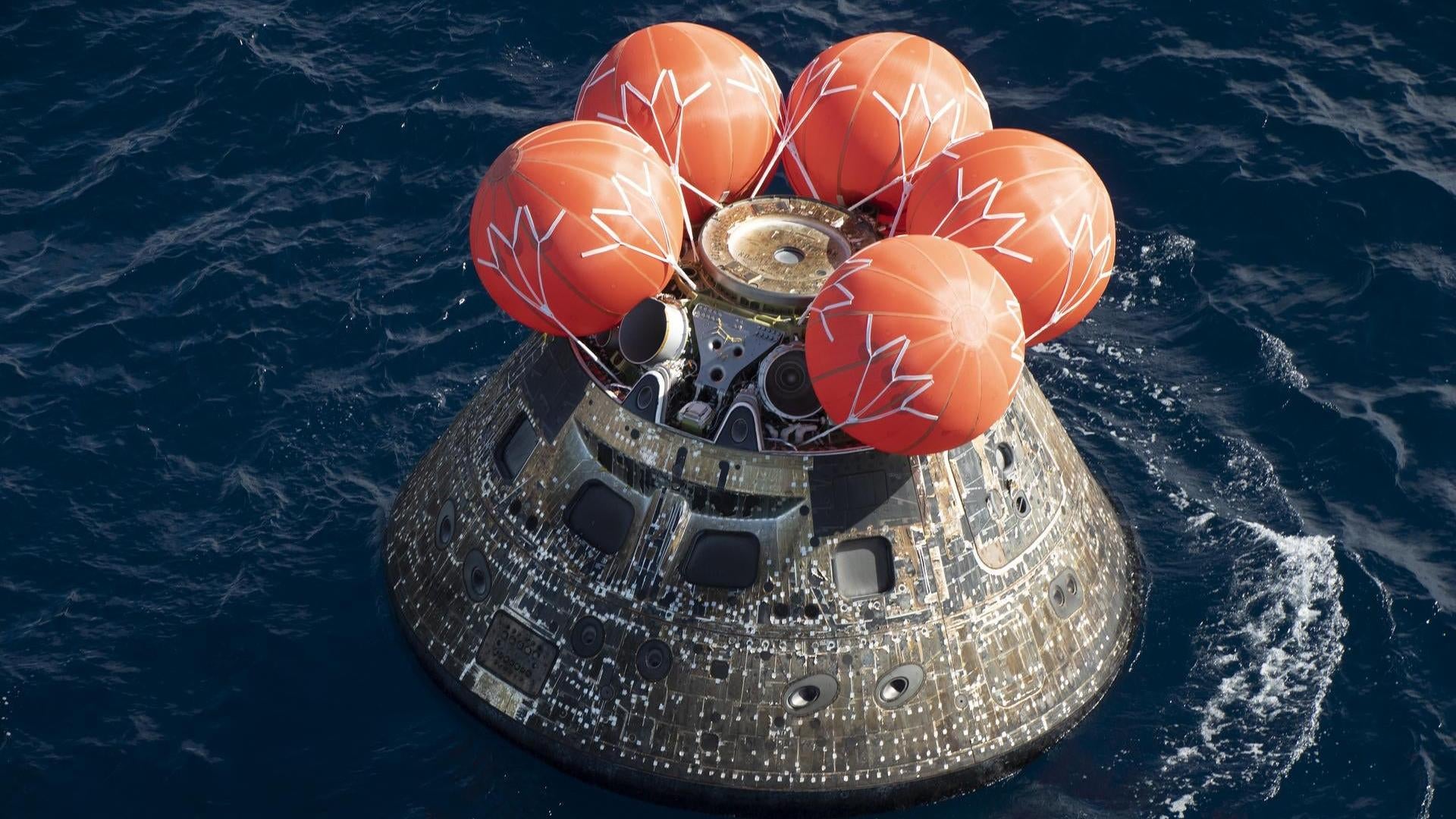 La nave espacial Orion de la NASA cayó en el Océano Pacífico el 11 de diciembre de 2022.