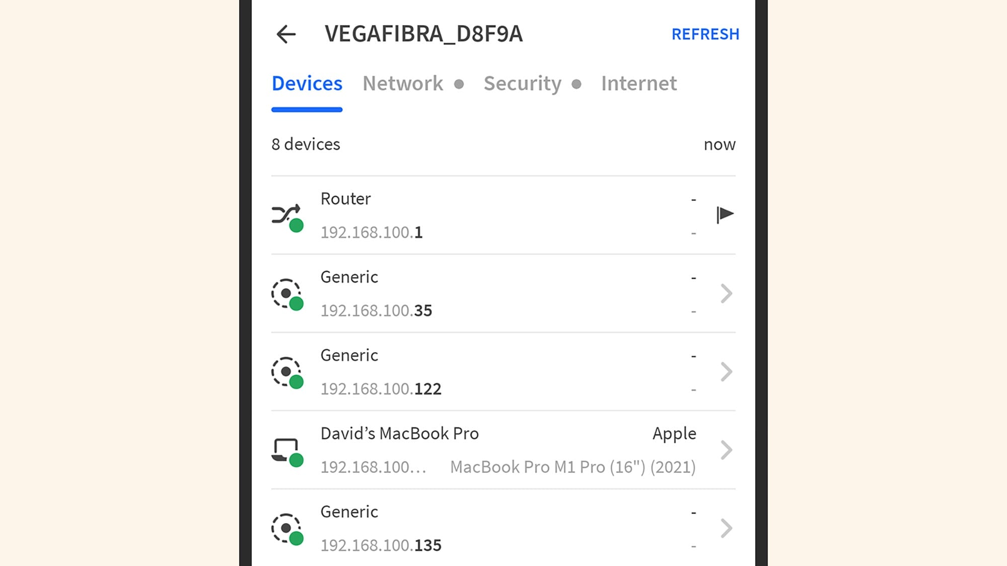 Una aplicación como Fing puede mostrarte lo que está conectado.
