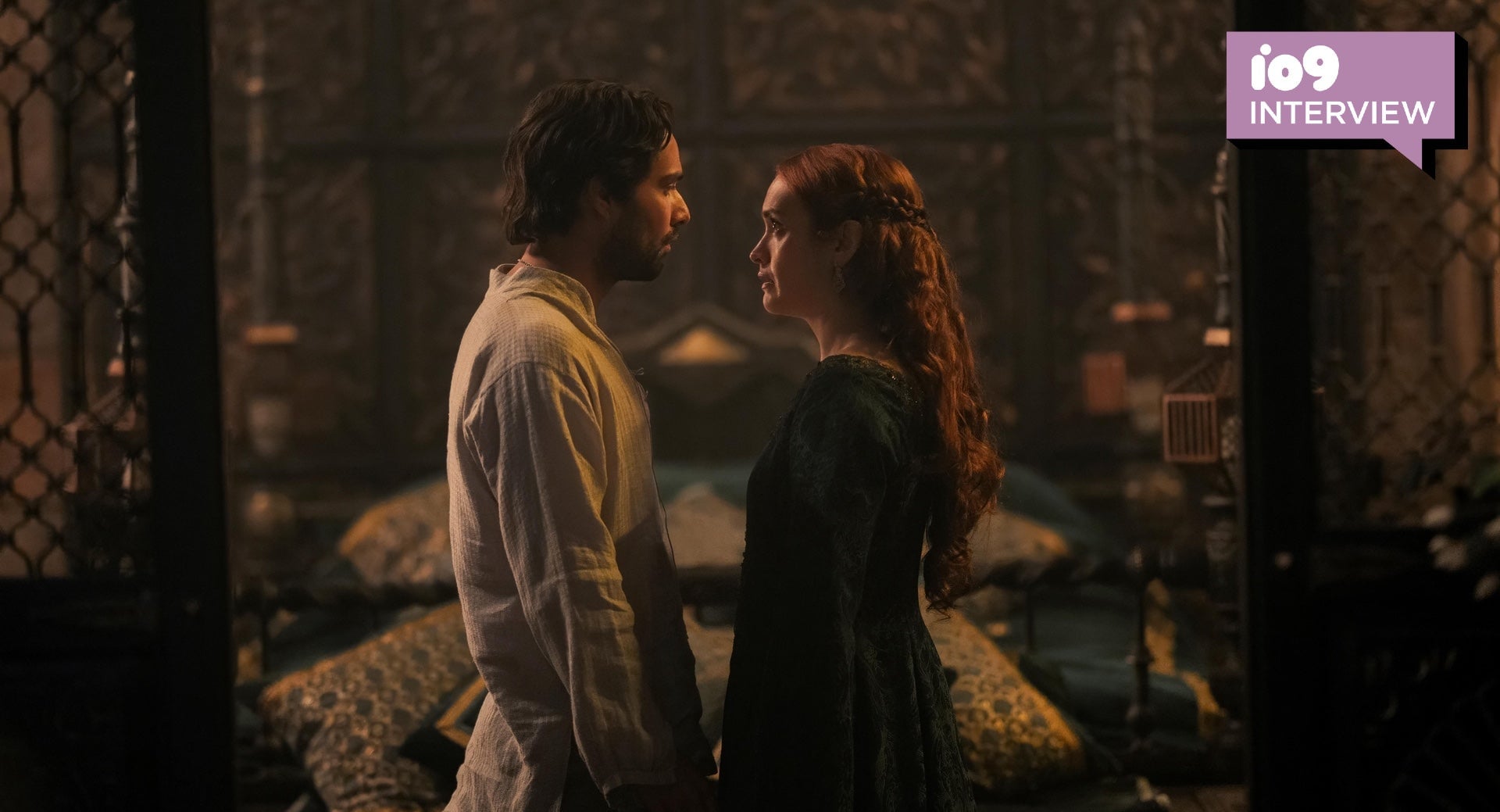 Cole (Fabian Frankel) y Alicent (Olivia Cook) en Casa del dragón Episodio de la segunda temporada “Rhaenyra la Cruel”.