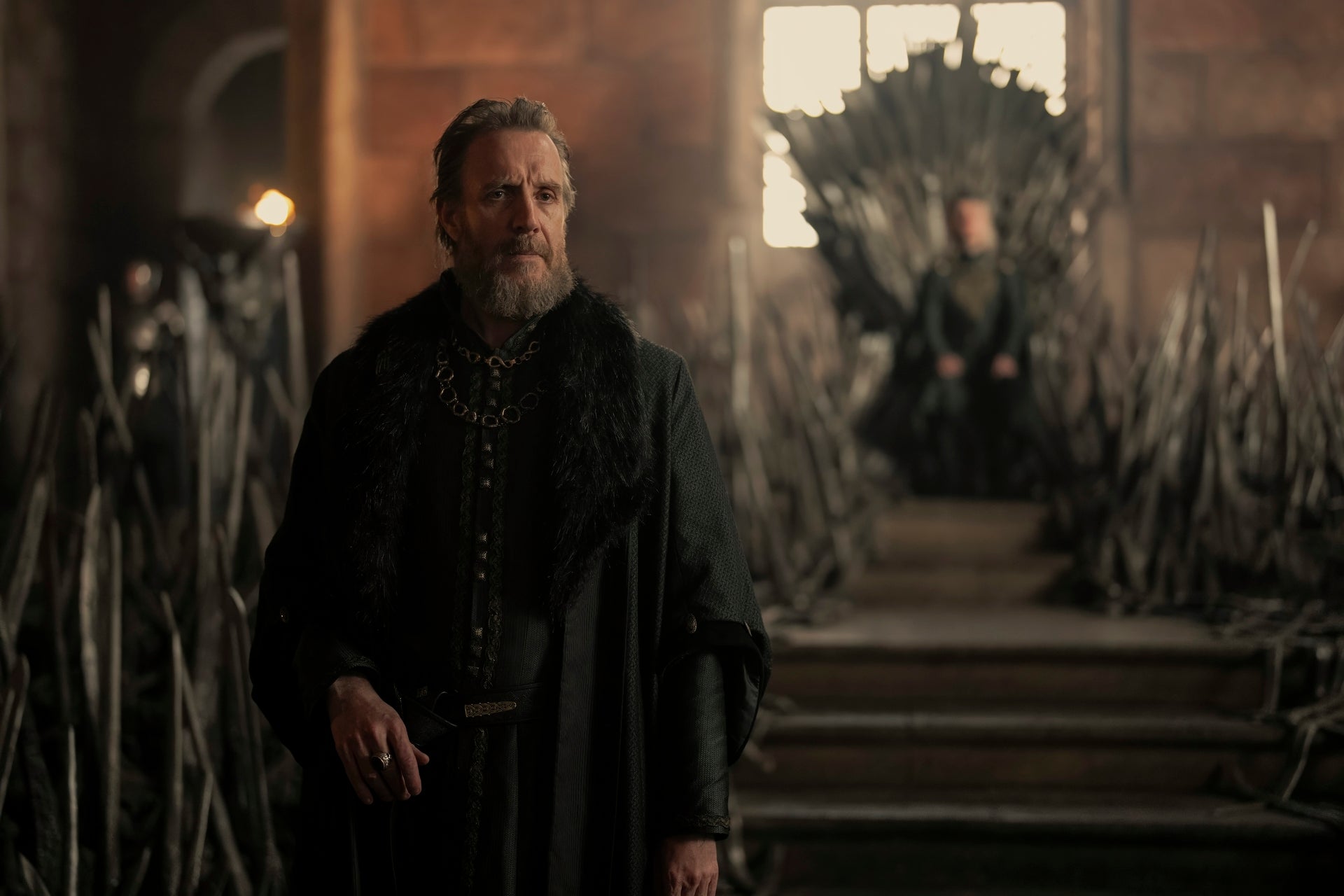 Rhys Ifans como Otto Hightower.