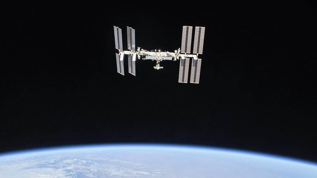 El satélite envió una nube de escombros cerca de la misma altitud que la estación espacial.