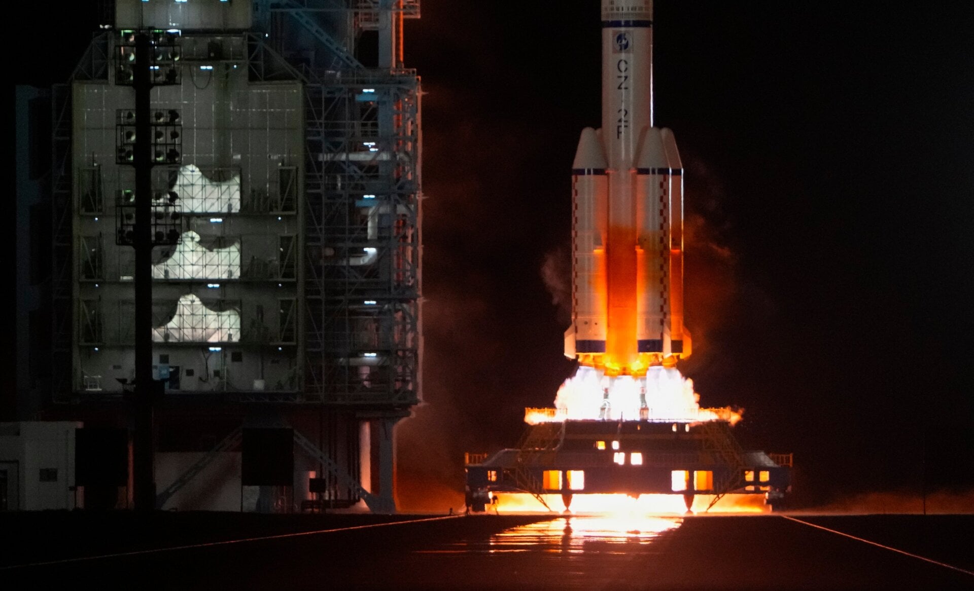 El cohete Larga Marcha de China se utilizó para lanzar el avión espacial a órbita el 14 de diciembre de 2023.