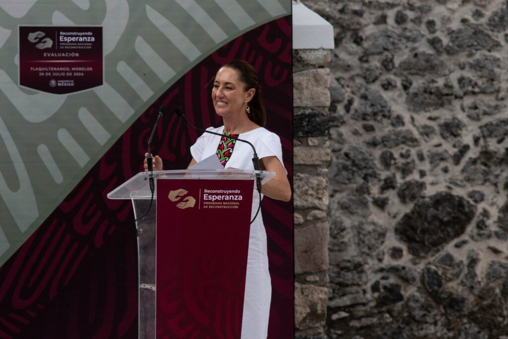 Claudia Sheinbaum Lanza Olinia Primer Auto Electrico Mexicano