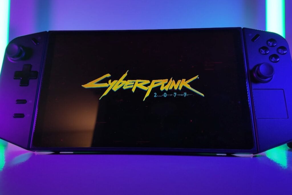 Lenovo Legion Go Portatil