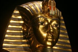 Descubrimiento Joyas Y Maldicion Tutankamon