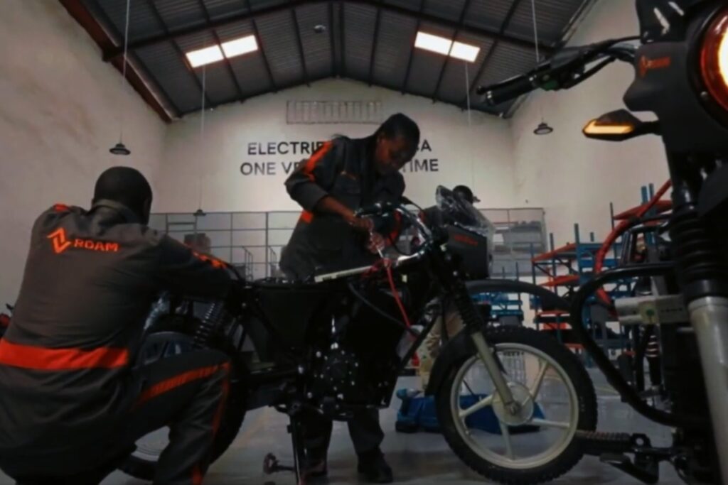 Roam Moto Electrica Africa
