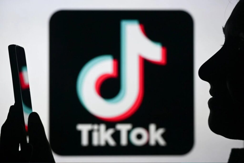 Tik Tok Canada