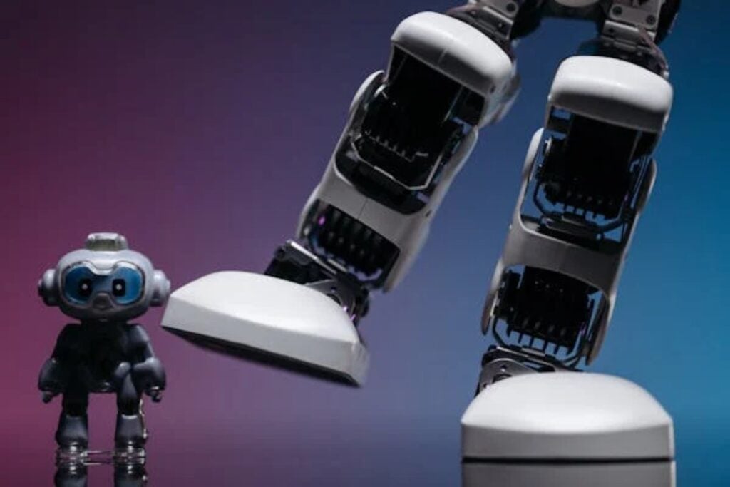 La advertencia de Eric Schmidt sobre la IA: ¿desconectarla será la solución?