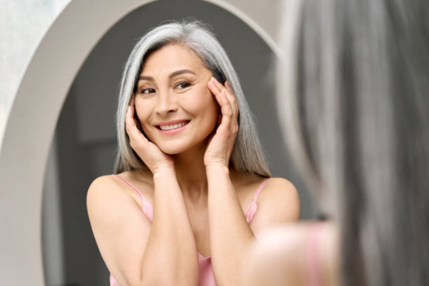 ¿Por qué algunas personas prefieren no usar maquillaje? Descubre lo que dice la psicología