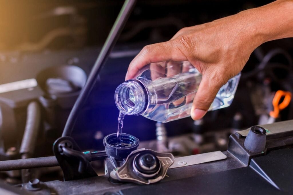 ¿Es posible un motor de agua eficiente? Un elemento químico podría cambiar las reglas del juego