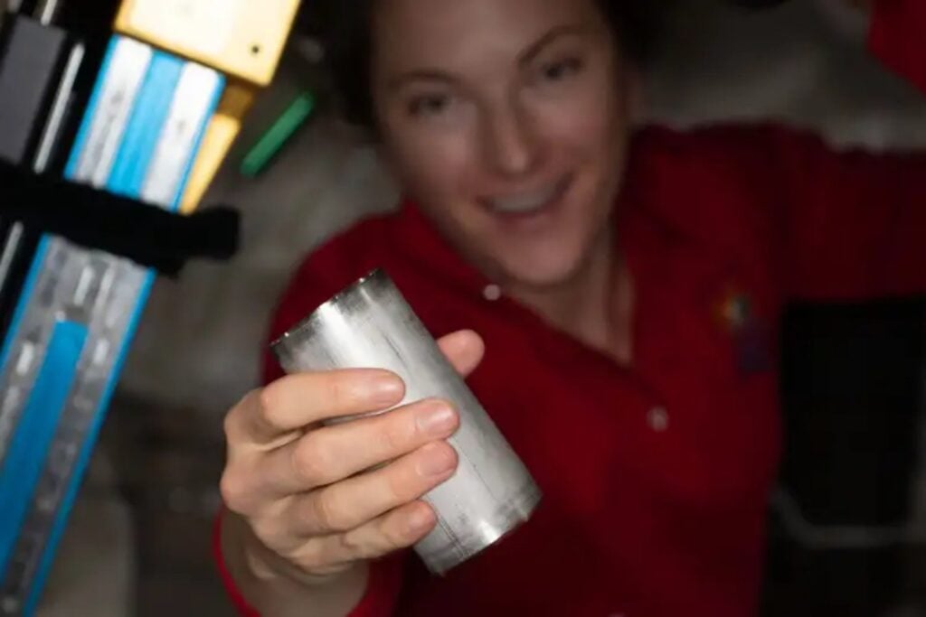 Así recicla la NASA orina y sudor en agua potable: la tecnología detrás del avance