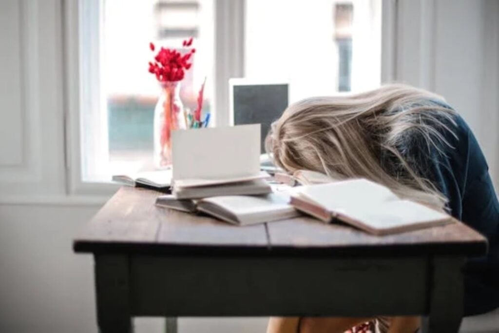 ¿Cuál es el día en el que rendimos menos en el trabajo, según la ciencia?