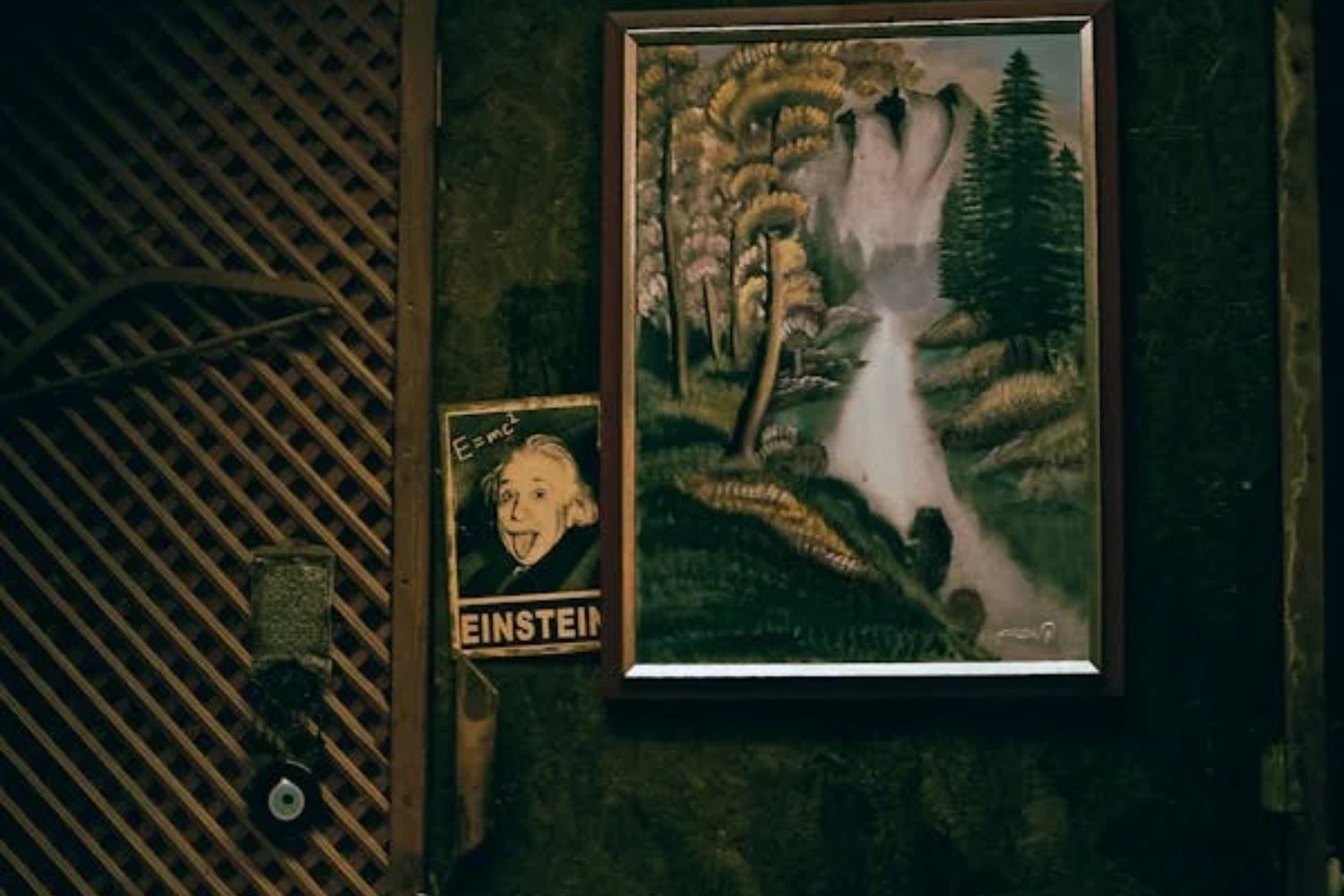 consejo atemporal de Albert Einstein para alcanzar la felicidad plena